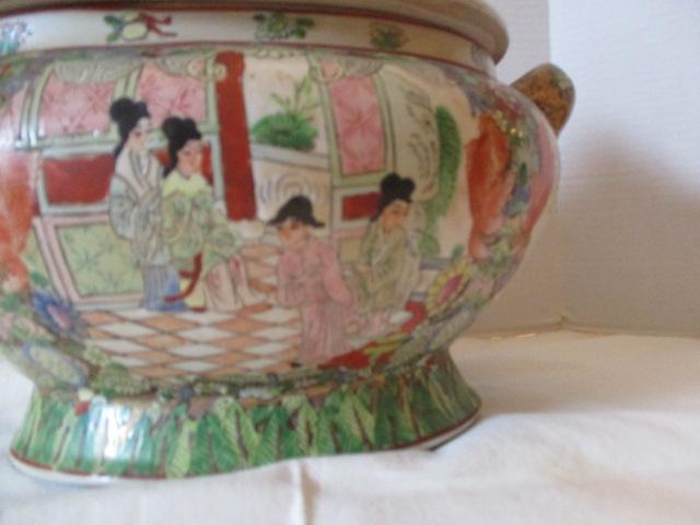 Lidded Hand Painted Tureen Oriental Motif