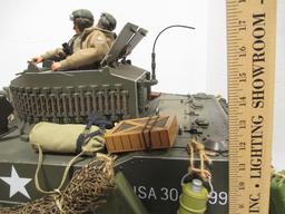 2000 21st Century Toys US Army War Tank with Three Action Figures