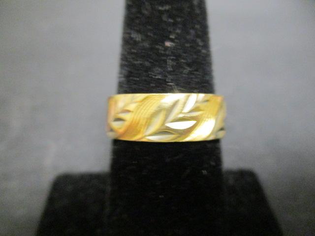 14k Gold Etched Band Ring