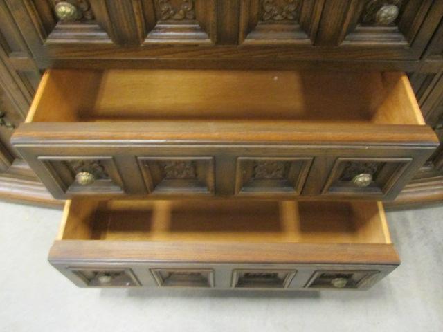 2 Piece Bow Front China Cabinet