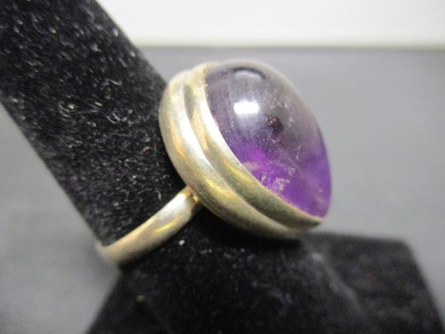 Sterling Silver Ring w/ Purple Stone