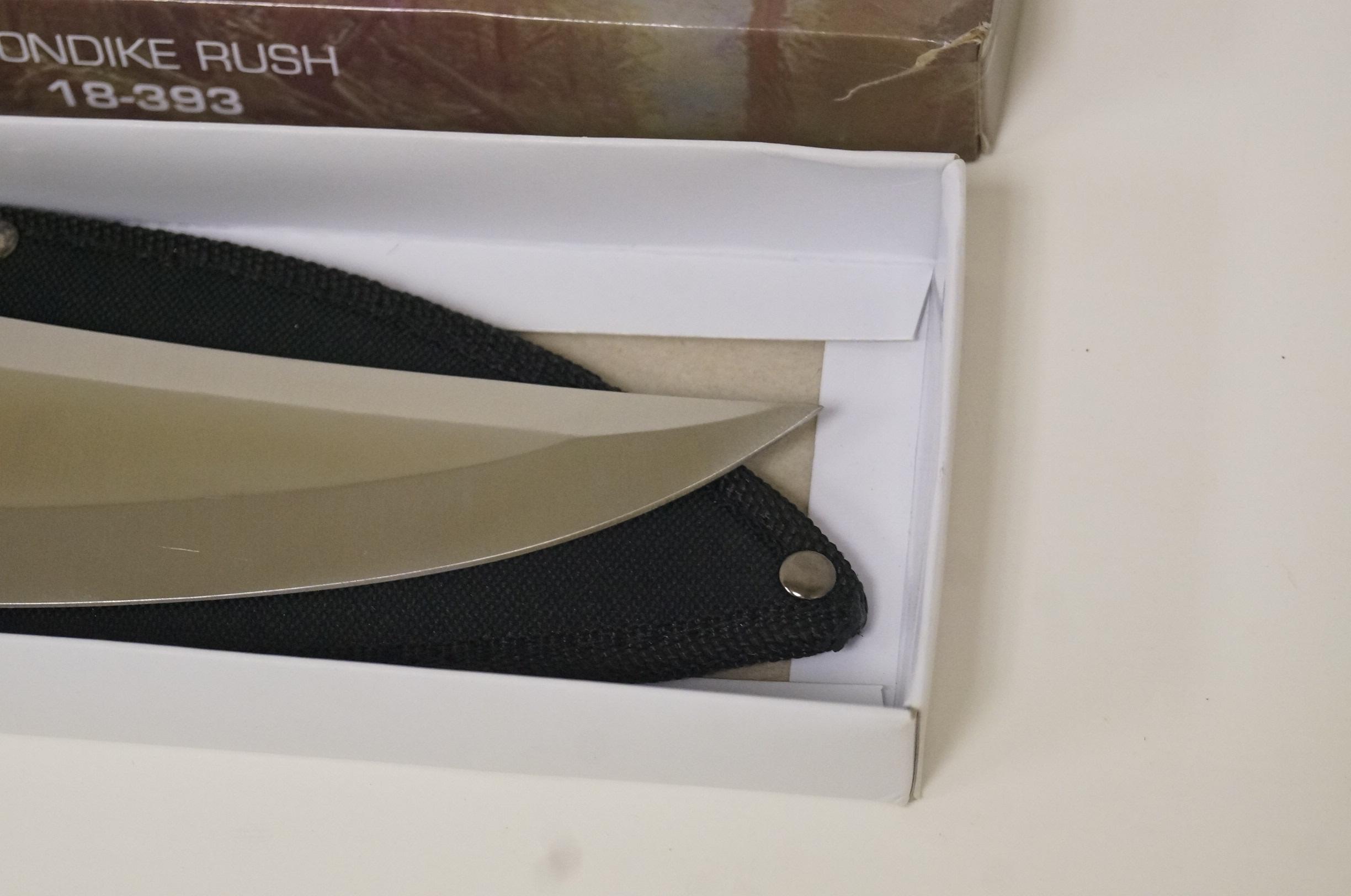 NIB Frost Cutlery Klondike Rush 18-393 Fixed Blade Knife with Sheath