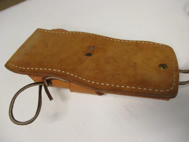 McKinnon Holster Co. Leather Western Style Pistol Holster