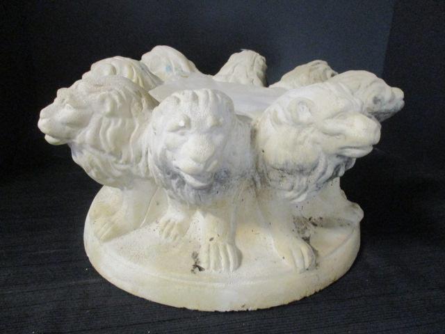 Plaster Lion Planter Riser