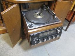 Vintage Magnavox Octagonal End Table Stereo Console