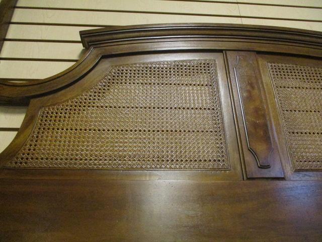 Full/Queen Size Drexel  Head Board with Caning Inserts and Metal Rails