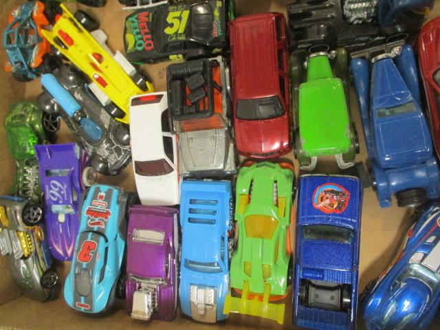 Matchbox and Hot Wheels 1:64 Vehicles