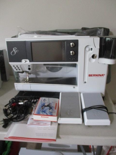 Bernina 830 Sewing/Embroidery Machine