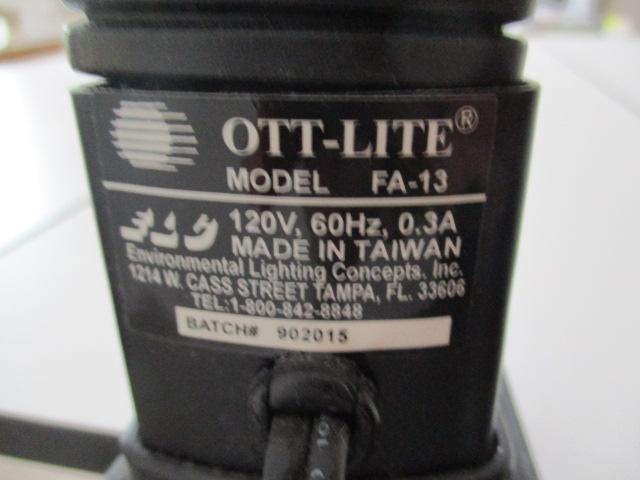 OTT-Lite True Color Clamp-On Goose Neck Lamp