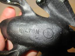 Wilton Iron Frog Trinket Dish With Hand Painted Detailing