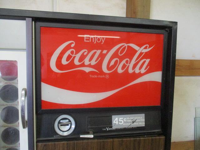 Vintage The Venas Co. Coca-Cola Pull Bottle Vending Machine