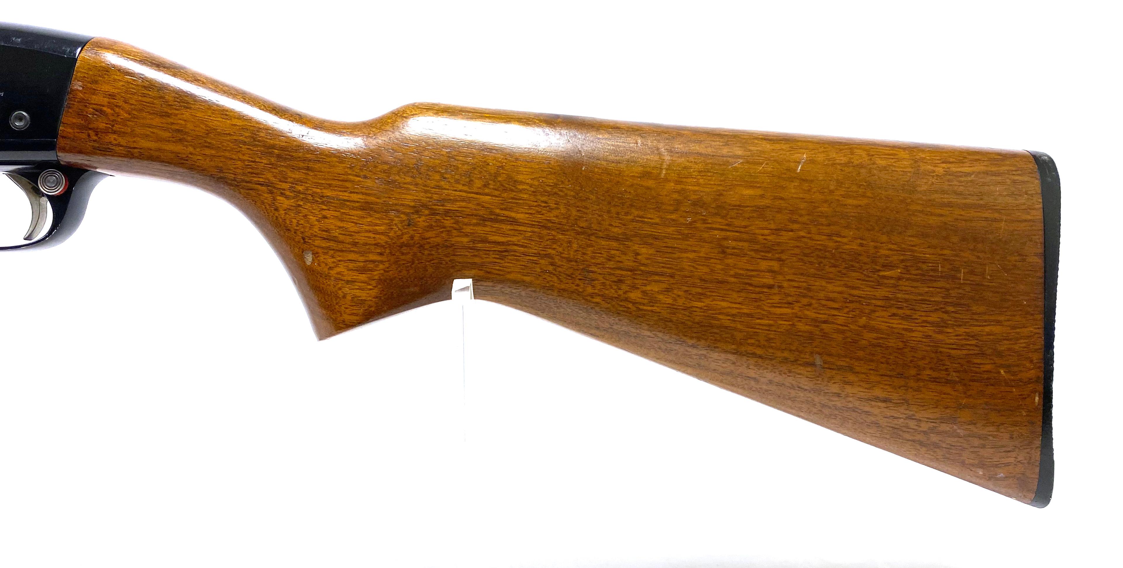 Excellent Remington Fieldmaster Model 572 .22 S-L-LR Pump Action Rifle