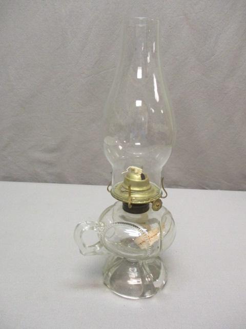 Beautiful Oil Lamp w/Handle