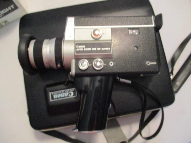 Canon 518 SV Super 8 Video Camera in Case and Bromine Lamp
