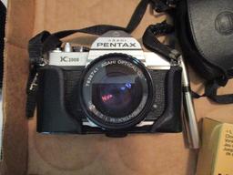Pentax Asahi K1000 Camera with Box, DeJUR Light Meter, Vivitar Close Up Lens Set