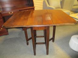 Gate-Leg, Drop-Leaf Table