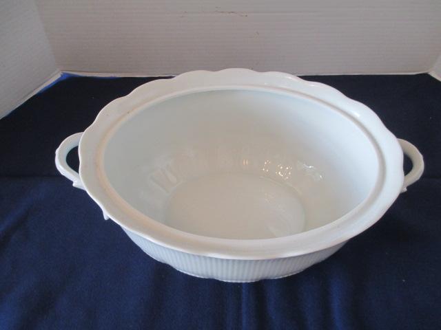 Kaiser "Romantica" Tureen and Platter