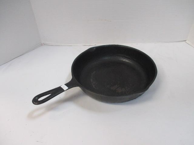 Cast Iron 9" Skillet