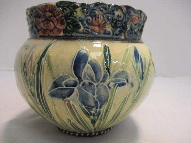 Vintage Small Majolica Vase and Moorcroft England Porcelain Finger Bowl