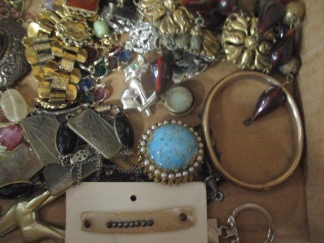 Vintage Bracelets, Brooches, Beaded Necklaces, Watches, etc.