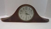 Vintage Sessions Model 2W Self Starting Electric Mantle Clock