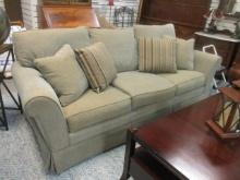 Fairfield Rolled Arm Sofa with Accent Pillows