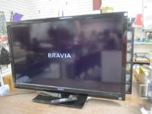 Sony Bravia KDL-46W5150 LCD TV with Remote