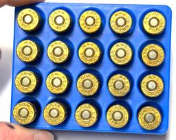 NIB 20rds. of .40 S&W 135gr. JHP COR-BON Personal Defense Ammunition