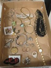 Lot of Estate Jewelry