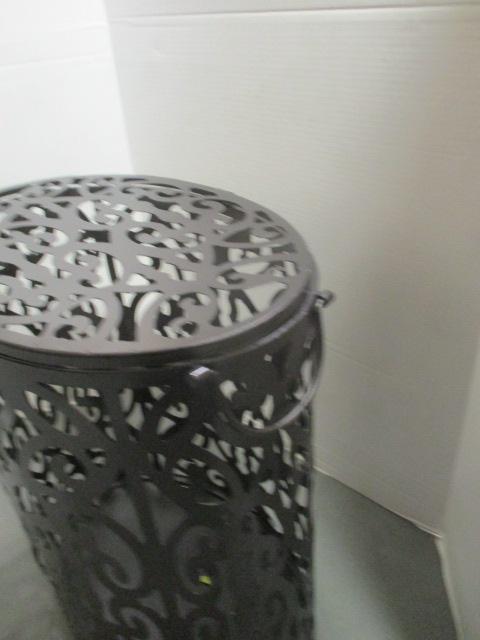 Metal Cut-Out Laundry Hamper with Lid