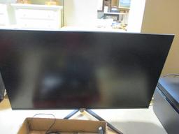 Innaview 26" Monitor, Keyboard, cords