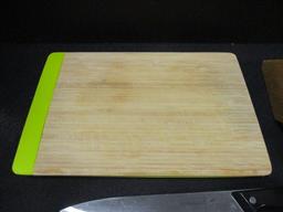 Cutco Knife Block, Cutting Board, & Showtime Five Star Knives