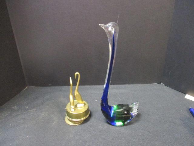 Brass Swans Musical (Plays Love Story) 7" & Art Glass Swan