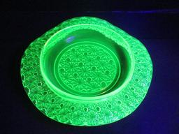 Mosser Yellow Vaseline/Uranium Glass Butter Dish