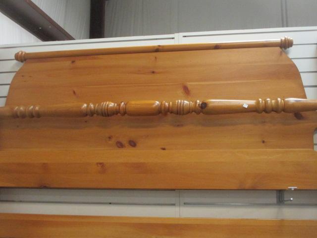 Pennsylvania House King Size Pine Bed w/ Wood Rails