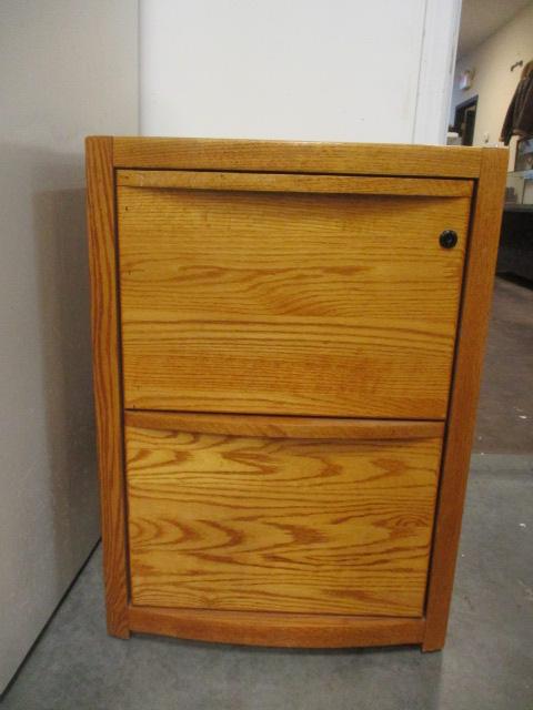 Oak 2 Drawer Locking File Cabinet