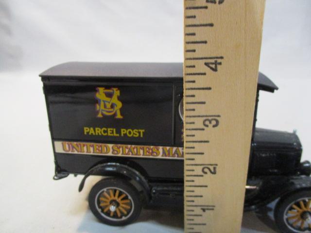 1998 Danbury Mint 1925 USPS Diecast Truck w/8 Mail Bags