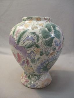 Oriental Chinese Vase 10 1/2"