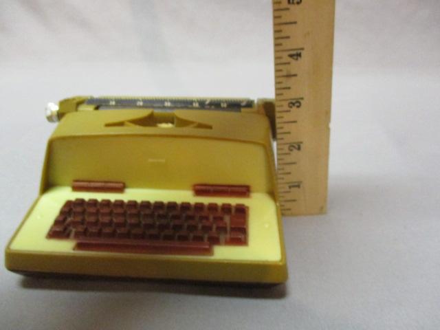 Vintage Toy Typewriter Bank 6" x 3"