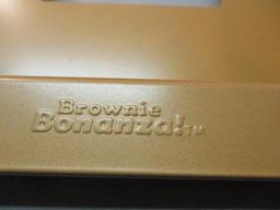 Brownie Bonanza Red Copper 18 Individual Baking Pan