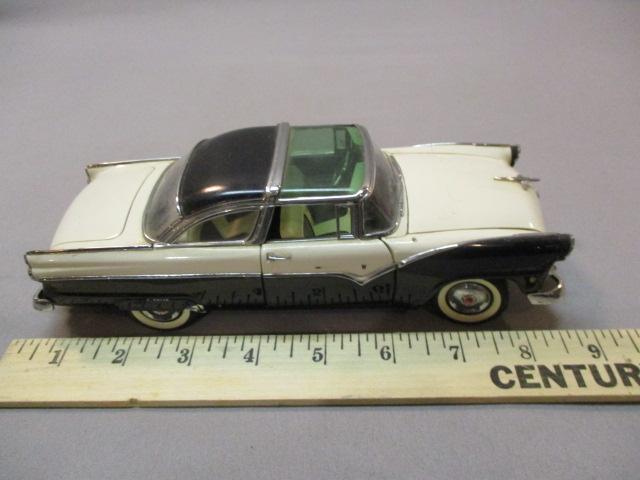 1993 Danbury Mint 1955 Ford Fairlane Crown Victoria Diecast Car