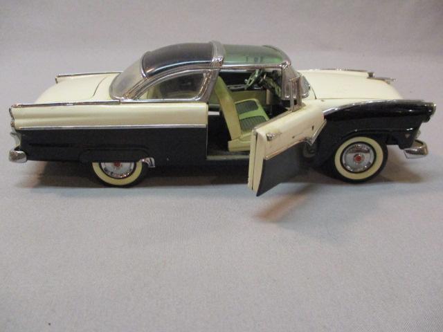 1993 Danbury Mint 1955 Ford Fairlane Crown Victoria Diecast Car