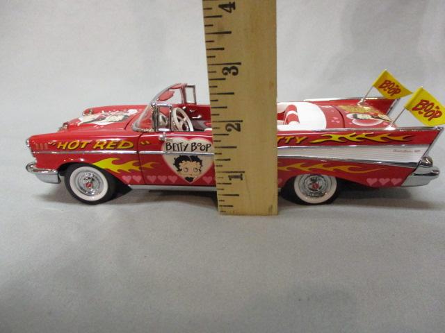 1999 Danbury Mint Betty Boop Classic 1957 Chevrolet Belair Diecast Car w/ Betty Boop, Bimbo, Puday