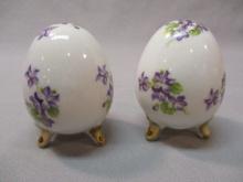 Vintage Enesco Egg Shaped Salt & Pepper Shakers 3"