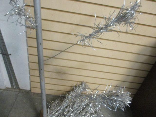 Silver Tinsel Christmas Tree w/wood Stand