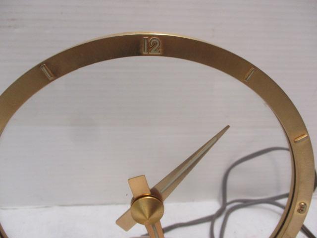 Jefferson Golden Electric Clock