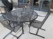 5 Pc. Black Metal Mesh Patio Set w/ Dogwood Design