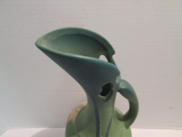 Roseville Zephyr Lily Green Ewer