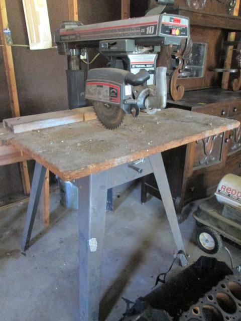 Craftsman 10" Radial Saw on Base