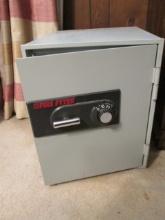 Fire Fyter Fireproof Metal Combination Safe